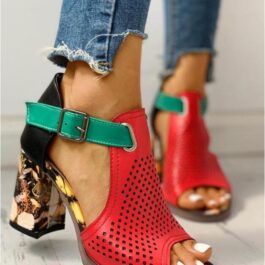 Kolorowe śliczne sandały