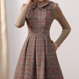 Wełniana sukienka w stylu Vintage